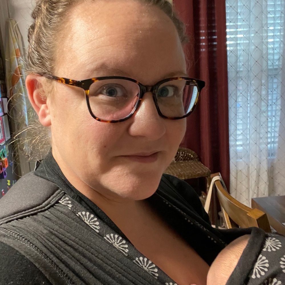 Meet your Posher, Leah